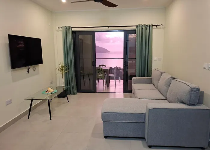 Tropical Secrets Holiday Apartments